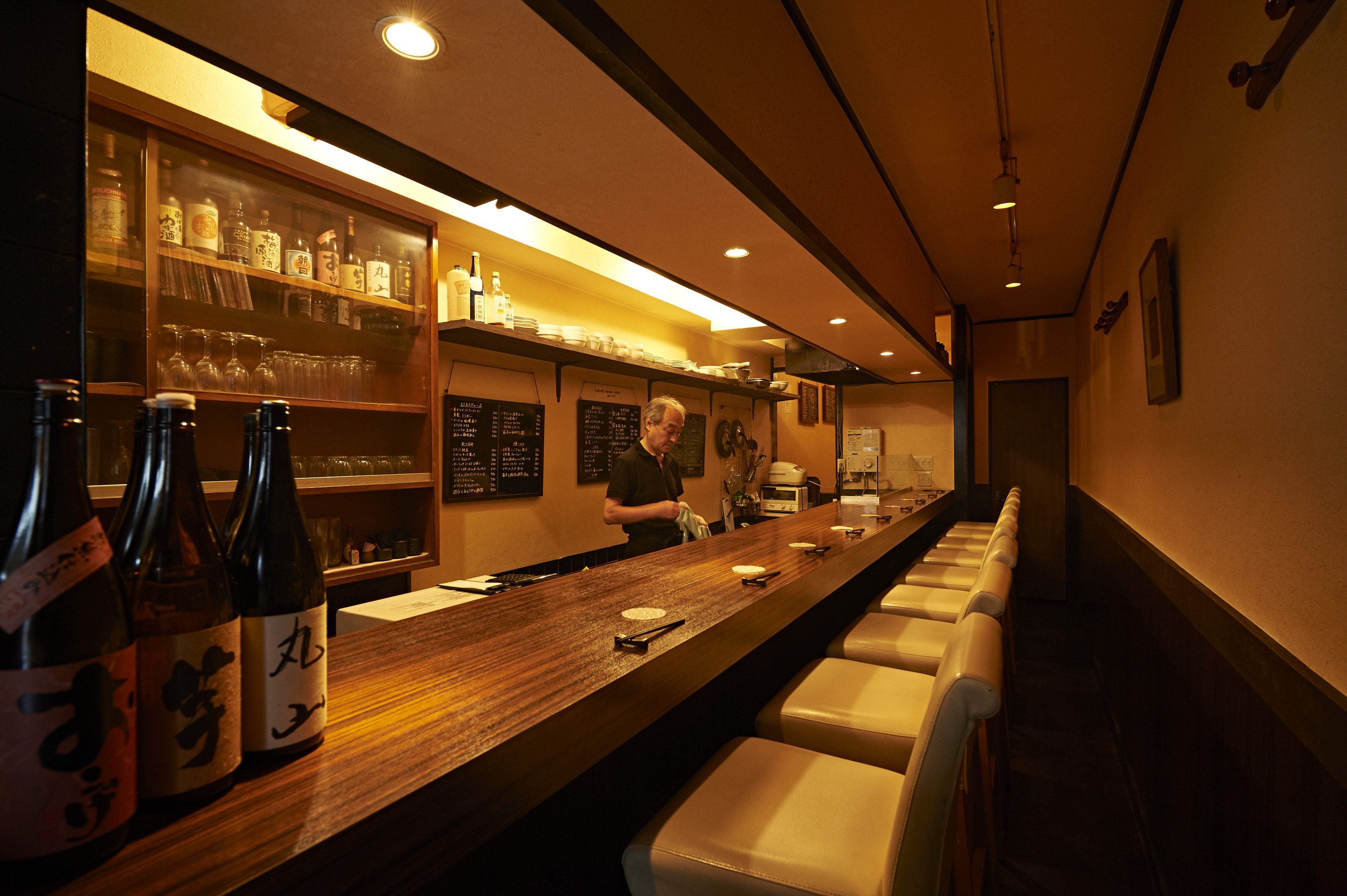 酒場　CASSIO （カシオ）