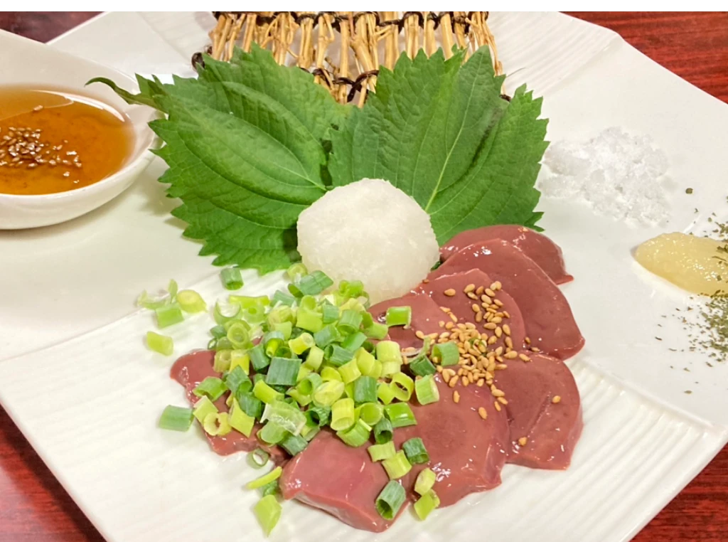 牛レバ刺し(低温調理品)2000円