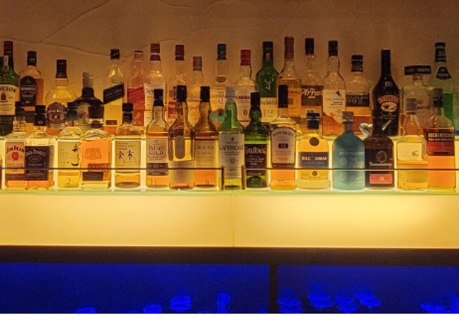 Cafe&Bar L'OISEAU BLEU （ロワゾブルー）