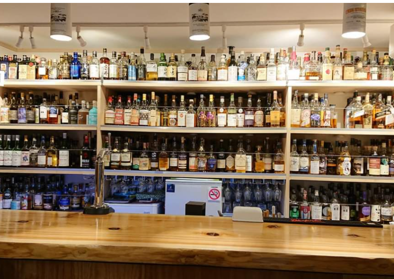 ウイスキー酒場Barrel