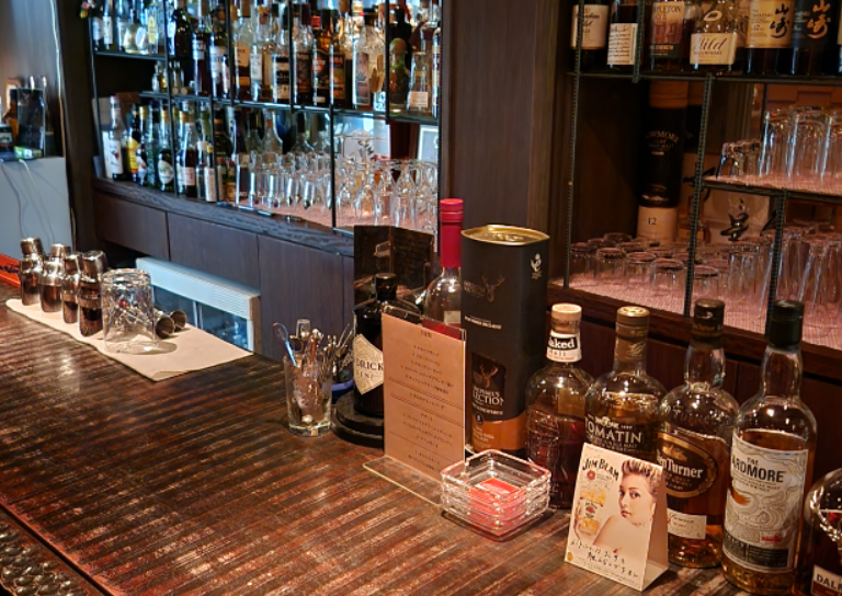 BARみやた